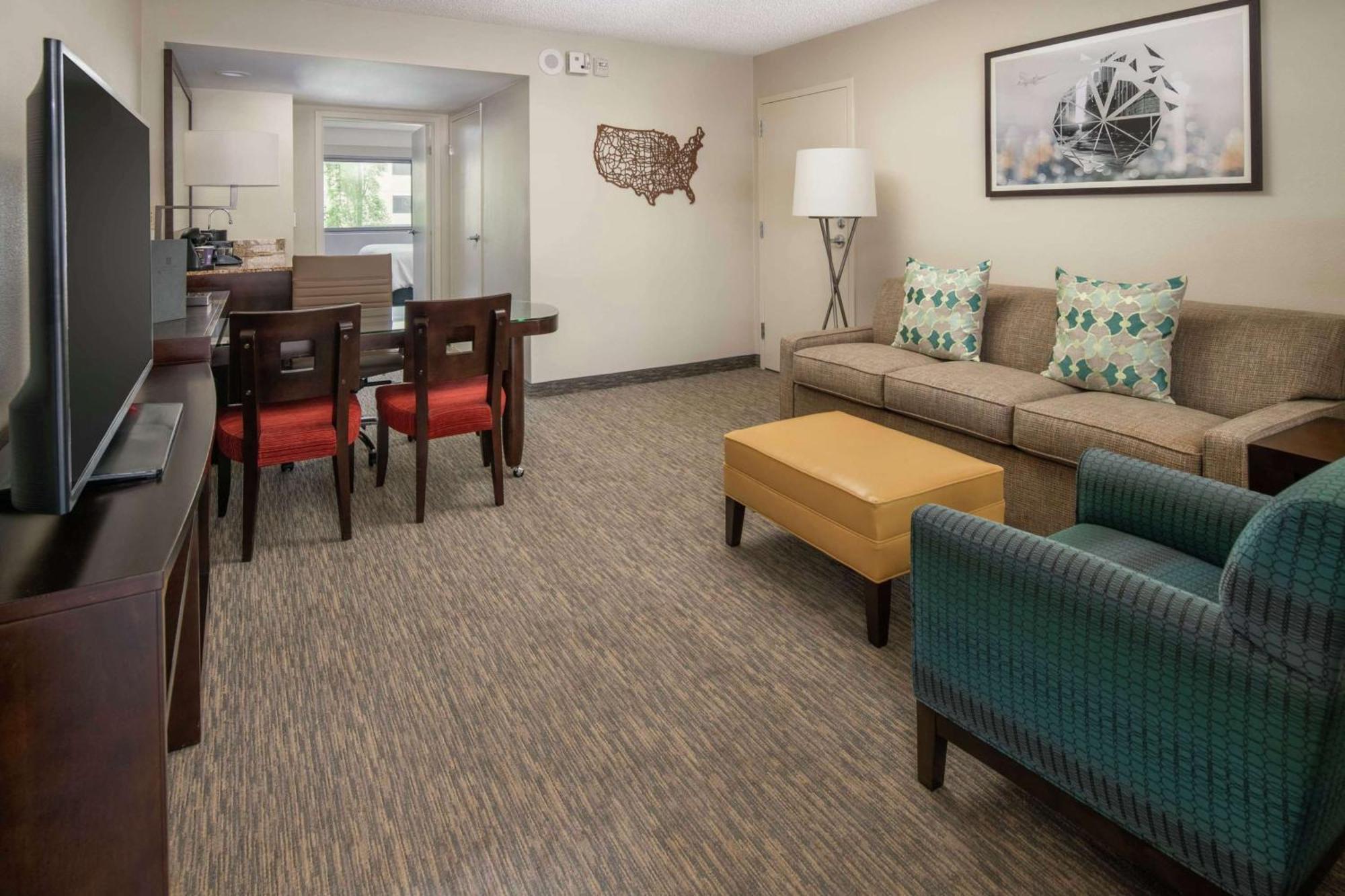 Embassy Suites By Hilton Seattle - Tacoma International Airport Tukwila Exteriör bild