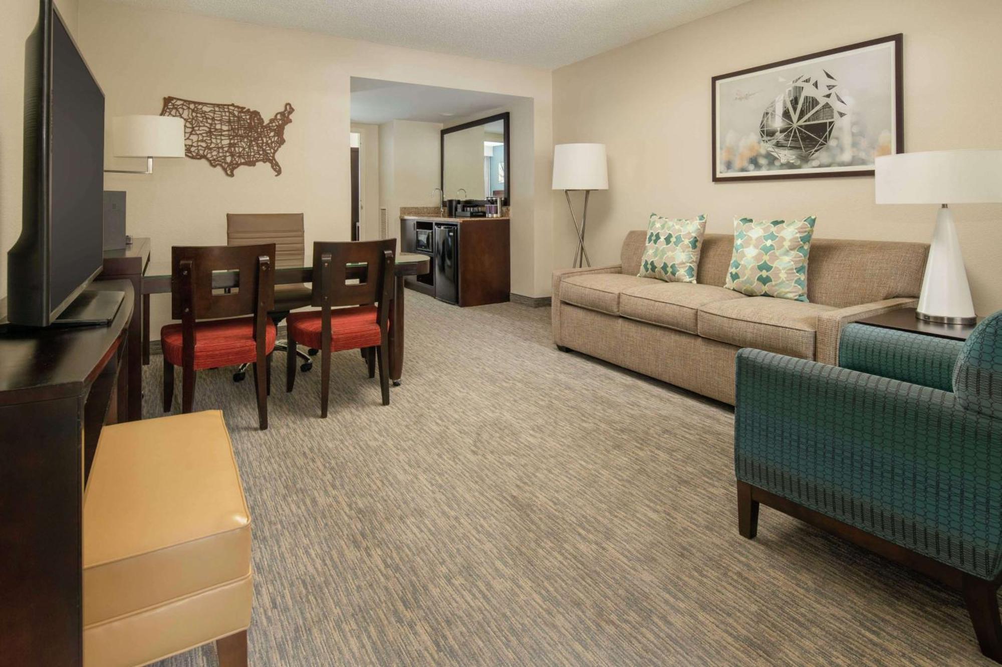 Embassy Suites By Hilton Seattle - Tacoma International Airport Tukwila Exteriör bild
