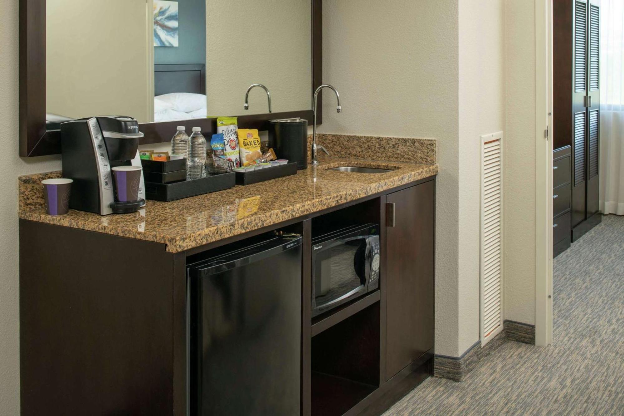 Embassy Suites By Hilton Seattle - Tacoma International Airport Tukwila Exteriör bild
