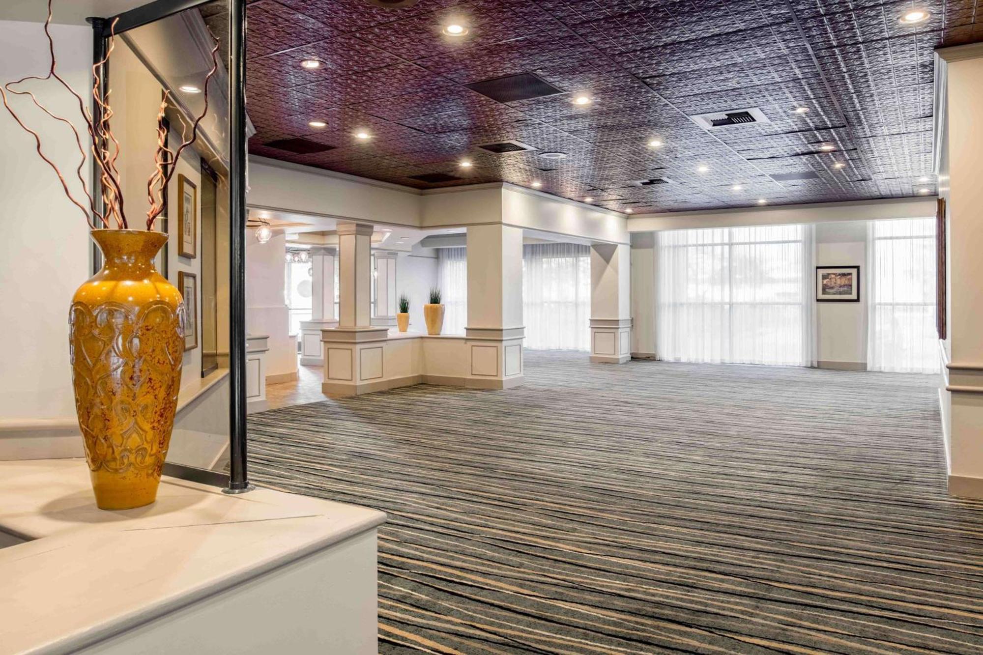 Embassy Suites By Hilton Seattle - Tacoma International Airport Tukwila Exteriör bild