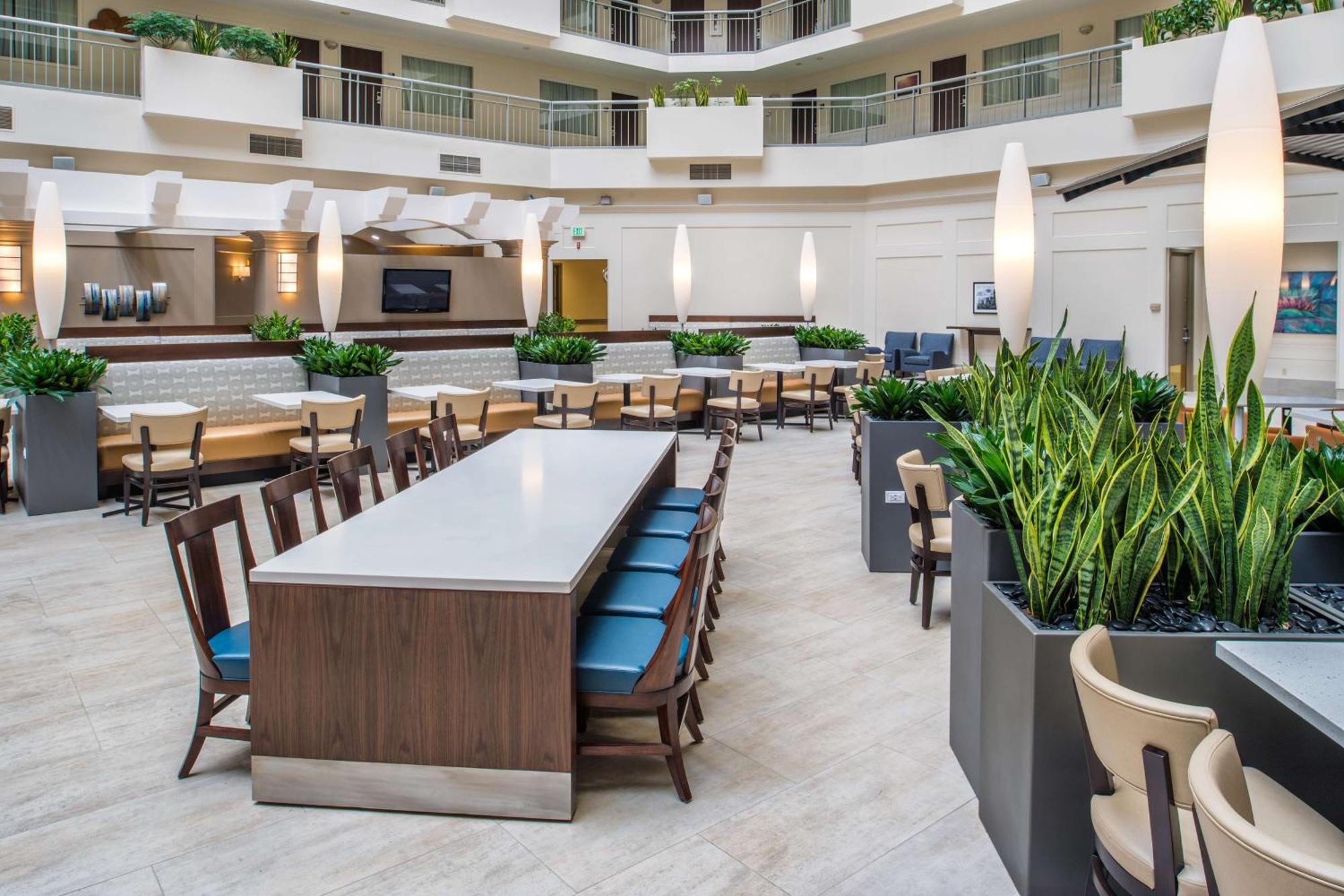Embassy Suites By Hilton Seattle - Tacoma International Airport Tukwila Exteriör bild