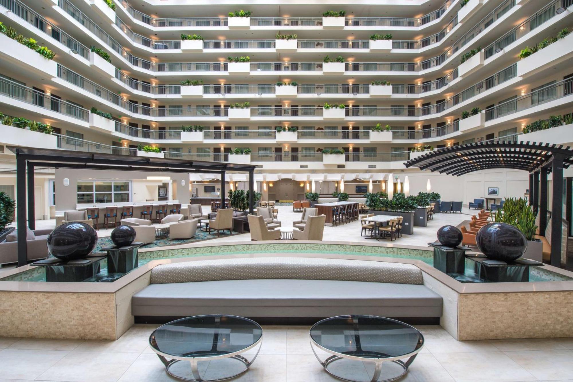 Embassy Suites By Hilton Seattle - Tacoma International Airport Tukwila Exteriör bild